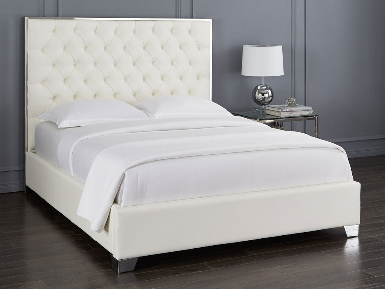 Xcella Kroma Modern White Leatherette Queen Bed